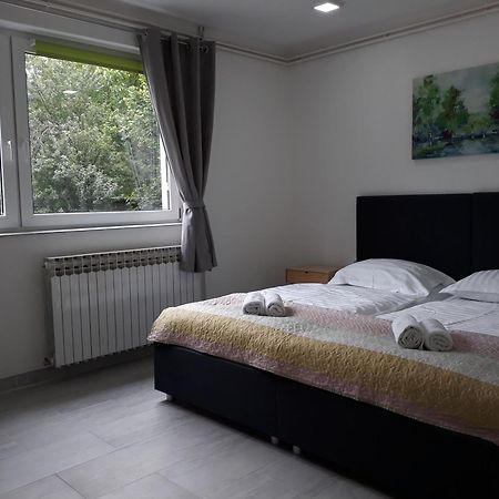 Private Home Rifat Dubrave Gornje Exteriér fotografie