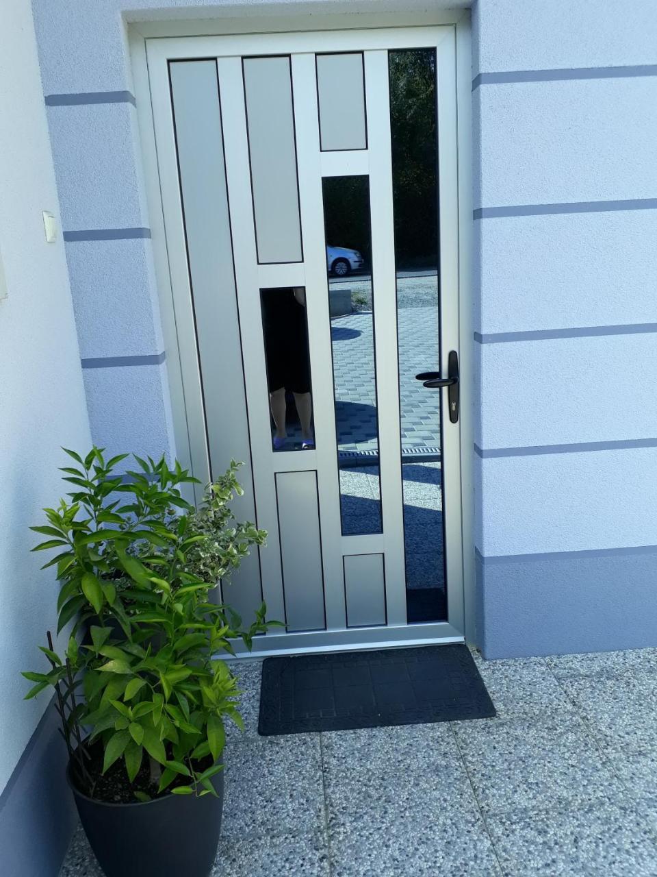 Private Home Rifat Dubrave Gornje Exteriér fotografie
